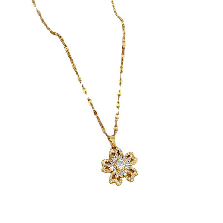 Young Luxury Flower Diamond Necklace Girl