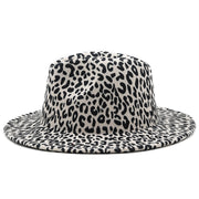 Men's And Women's Fashionable All-match Milky White Leopard Print Woolen Hat