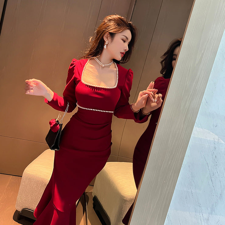 Square-neck Cinched Slimming Fishtail Long Sleeve Dress